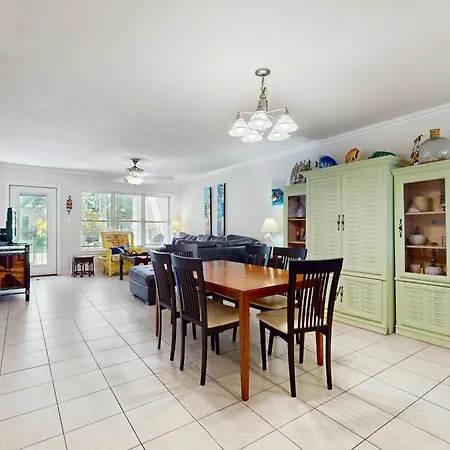 Beachview Condominiums: Wicker Wanderer-3