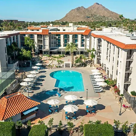Embassy Suites By Hilton Scottsdale Resort-3