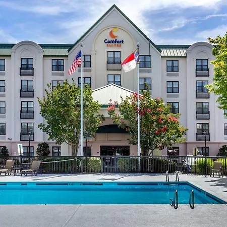 Comfort Suites Hanes Mall-2