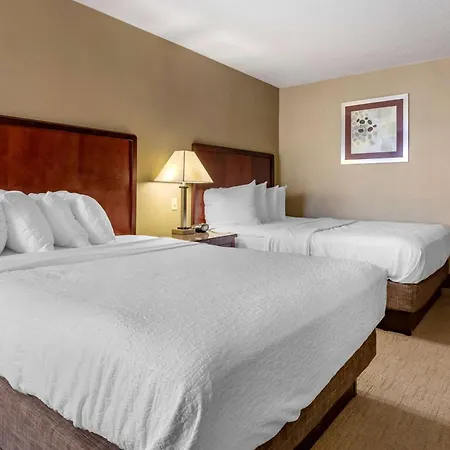 Best Western Plus Inn At Hunt Ridge-3