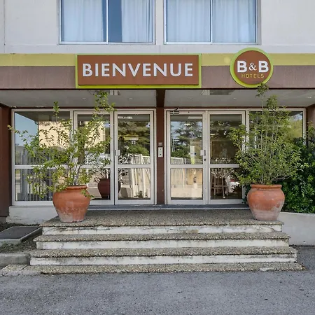 B&B HOTEL Nîmes Ville Active, parking sécurisé gratuit-2