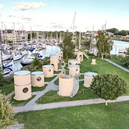 slube am Yachthafen Greifswald-3