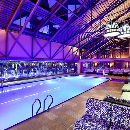 Amway Grand Plaza Hotel, Curio Collection By Hilton-2