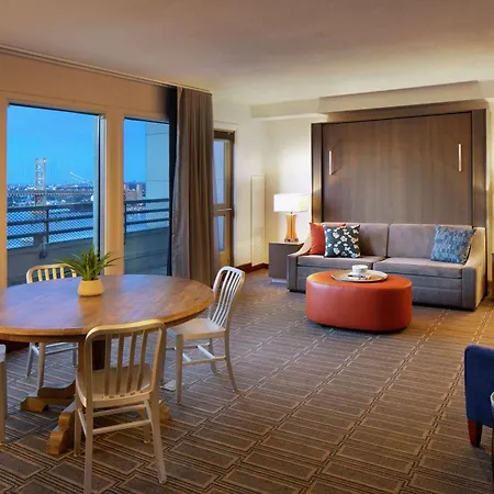 Hilton Philadelphia At Penn'S Landing-2