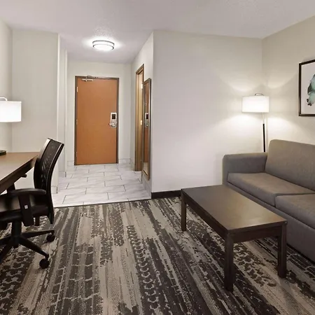 Wingate By Wyndham Marion-3