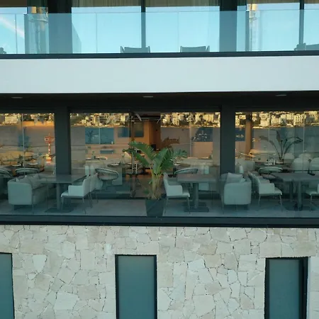 Alyacht Premium Hotel-3