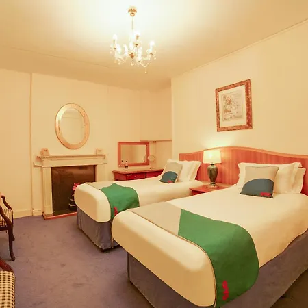 Oyo Bailbrook Lodge, Bath-3
