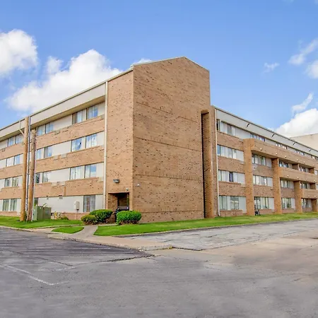 Tulsa Square Hotel Central, I-44 By Oyo-2
