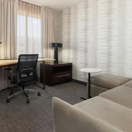 Residence Inn By Marriott Denver Central Park-3