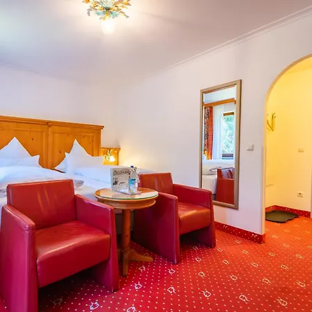 Alpenhotel Kronprinz-3