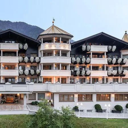Gardena Groednerhof - Hotel & Spa-3