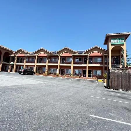 Valley Inn-3