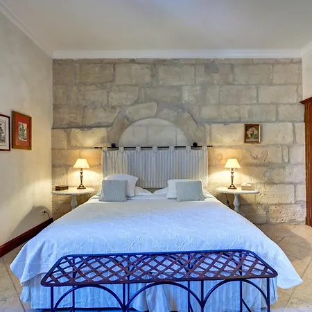 Mas des Comtes de Provence-2