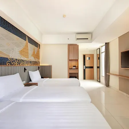 Aston Inn Pantai Losari Makassar-3
