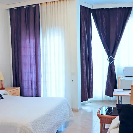 Agusti Hostal-3