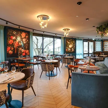 Doubletree By Hilton Royal Parc Soestduinen-3