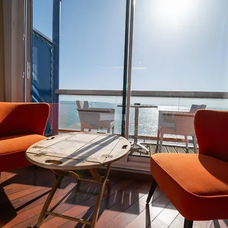 La Petite Rade Hôtel-2