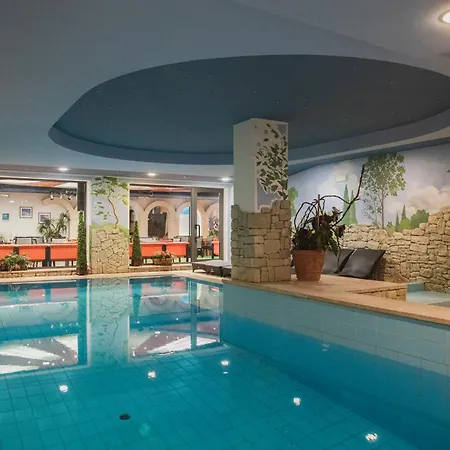 Hotel Rubino Deluxe-2