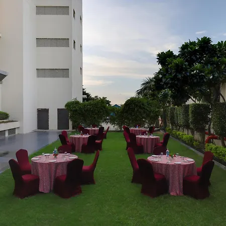Saura Hotel, Agra - A Club Mahindra Associate-3
