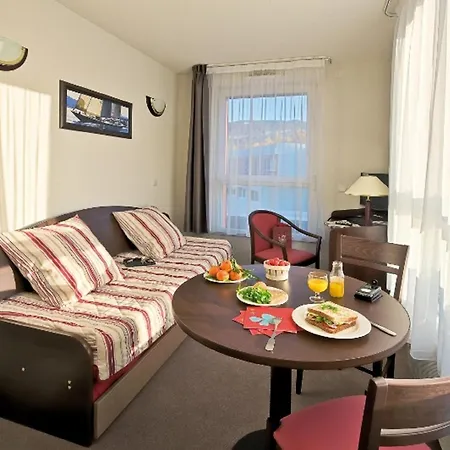 Comfort Aparthotel Les Hauts d'Annecy-3