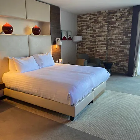 Absolute Hotel Limerick-2