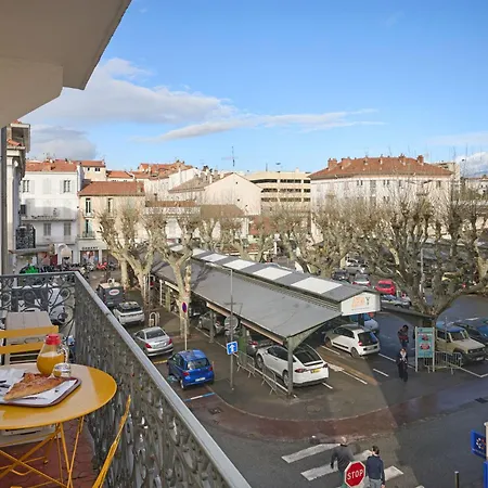 Hotel des Congrès et Festivals-2
