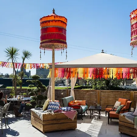 The Bird, Bath-2