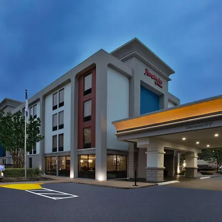 Hampton Inn Memphis-Poplar-2