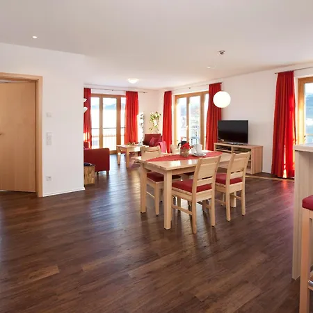 Seehotel und Appartements Schnöller-3