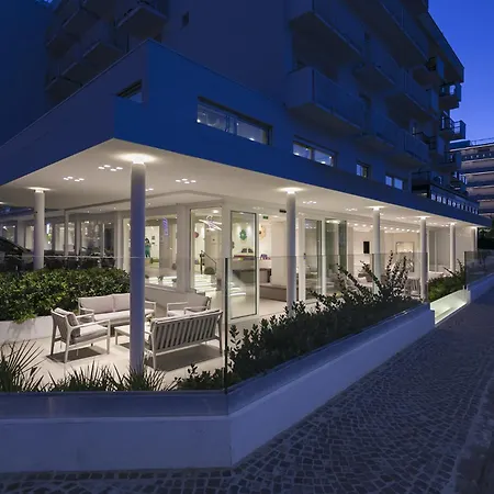Hotel Kursaal - Fronte Mare Con Piscina-2