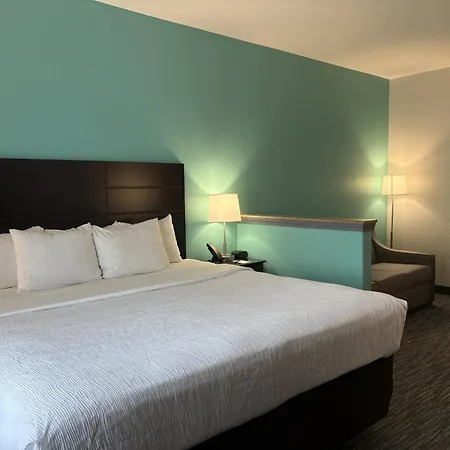 Quality Inn & Suites Houma-2