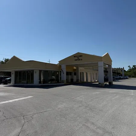Super 8 By Wyndham Ocala I-75-2