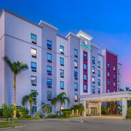 Magnolia Pointe; BW Signature Collection-2