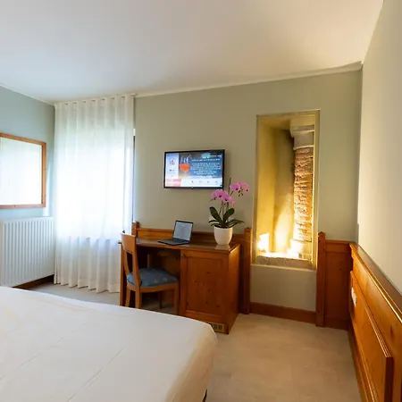 Hotel Locanda Al Pomo d'Oro-3