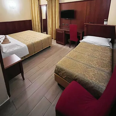 Hotel Valganna-3