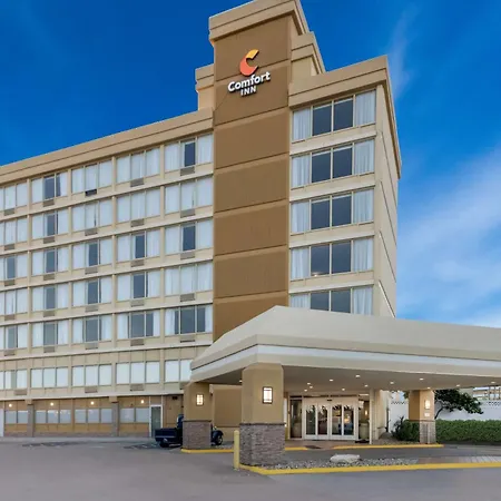 Comfort Inn South Oceanfront-3