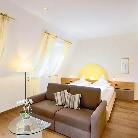 Hotel Sonnenhof-2