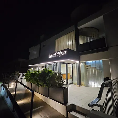 Albergo Nyers-3