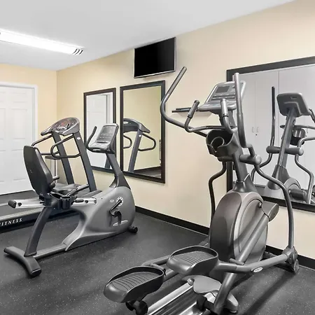 Best Western Cedar Inn-3