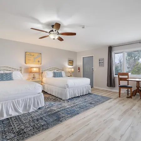 East Shore Lodging-2