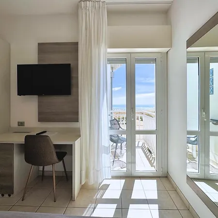 Hotel Lux-3