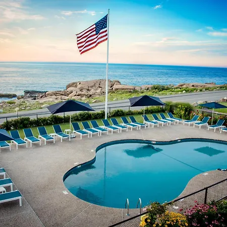 Atlantis Oceanfront Inn Gloucester-3
