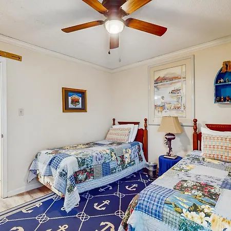 Beach Front #203-2