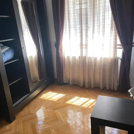 Rami House Central Double Rooms-2