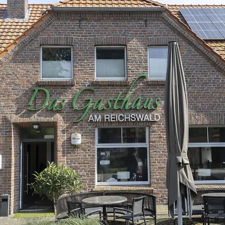 Das Gasthaus Am Reichswald-3