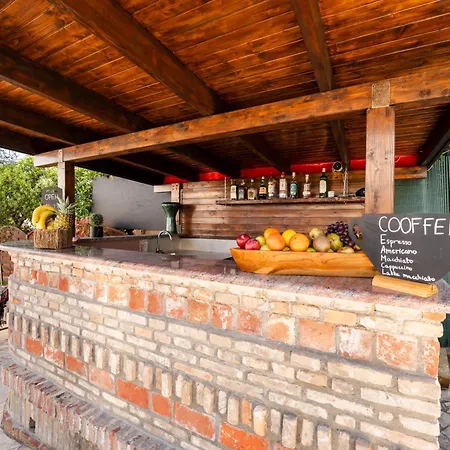 Bed & Breakfast Villa Terezija-3