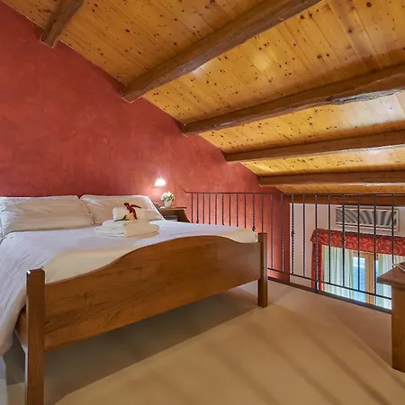 Casanova - Panoramic Rooms And Suites-3