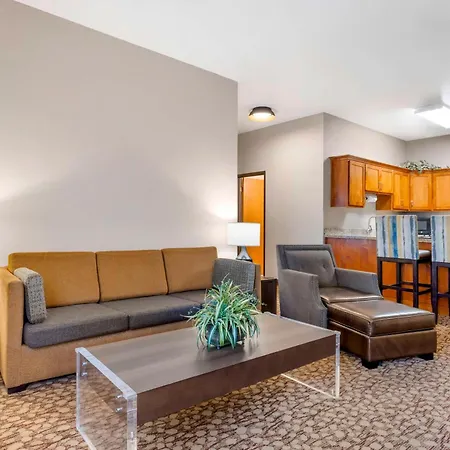 Best Western Plus Mill Creek Inn-2