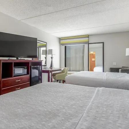 Hampton Inn Newport News-Yorktown-3