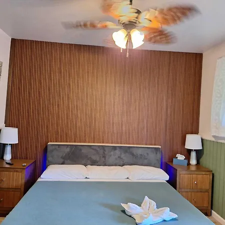 Wild Ginger Hotel-2